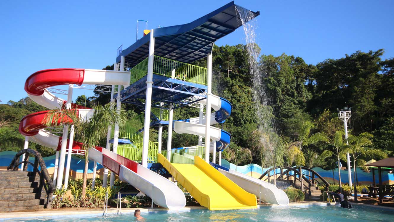 Adventure Beach Waterpark main slide